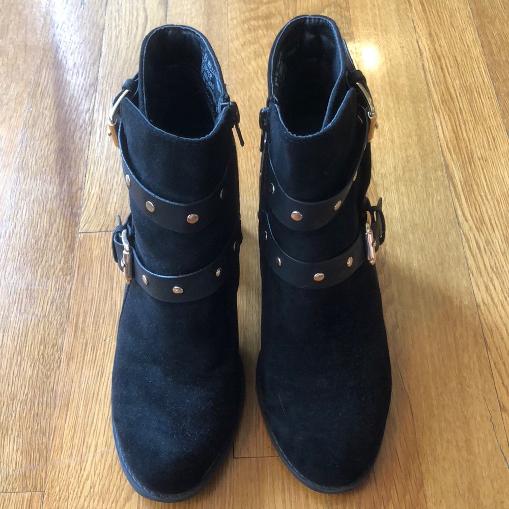 Black Heeled Bootie with Buckle Details Size 6.5